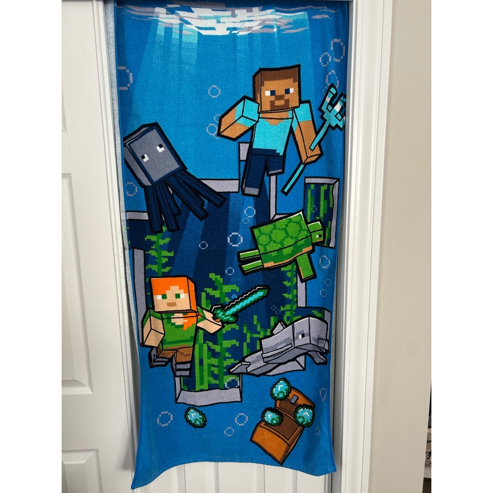 Minecraft Beach Towel Alex Steve Turtle Dolphin Diamonds Ocean Theme Blue‎